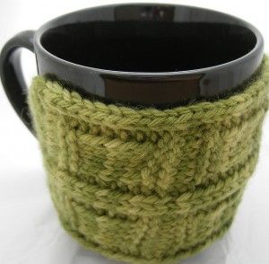 Best 25+ Mug cozy ideas on Pinterest Crochet mug cozy, Mug cozy pattern and...