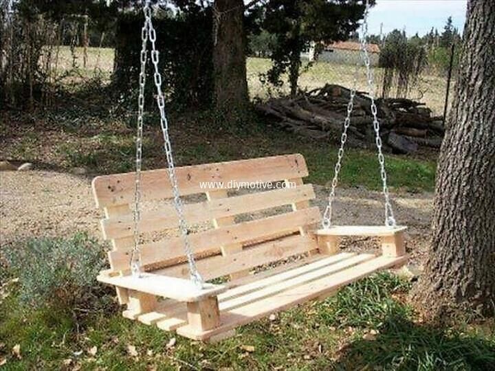 recycled pallet swing | Pallet swing, Pallet diy, Porch swing Pallet Patio Swing