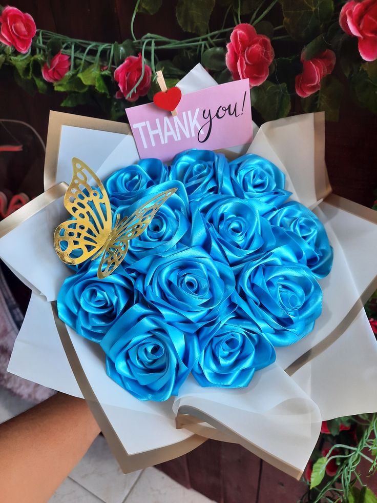 Rosas Eternas Azules En 2024 Ramo De Ganchillo Manualidades Ramos 5cde0b51ebb4fdd81d96b3932f7b119d