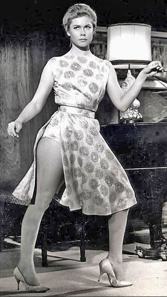 hd wallpapers of naked zombie women found my nude of pic sister elizabeth montgomery