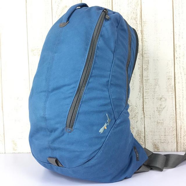 マックパック カフ22 KAHU22 デイパック バックパック 販売価格7800円 (税別) カラー ブルー系 サイズ One 状態評価7 中古使用感少ない美品 #マックパック #MACPAC #バックパック #15L以上30L未満 #セカンドギア #2ndgear … Backpacks, Bags, Fashion マックパック カフ22 KAHU22 デイパック バックパック 販売価格7800円 (税別) カラー ブルー系 サイズ One 状態評価7 中古使用感少ない美品 #マックパック #MACPAC #バックパック #15L以上30L未満 #セカンドギア #2ndgear … Backpacks, Bags, Fashion