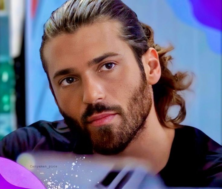 Pin de FaY em Can Yaman em 2024