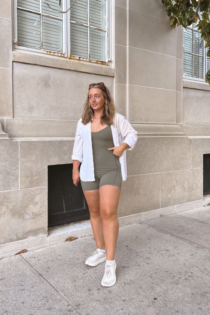 A romper outfit 2025