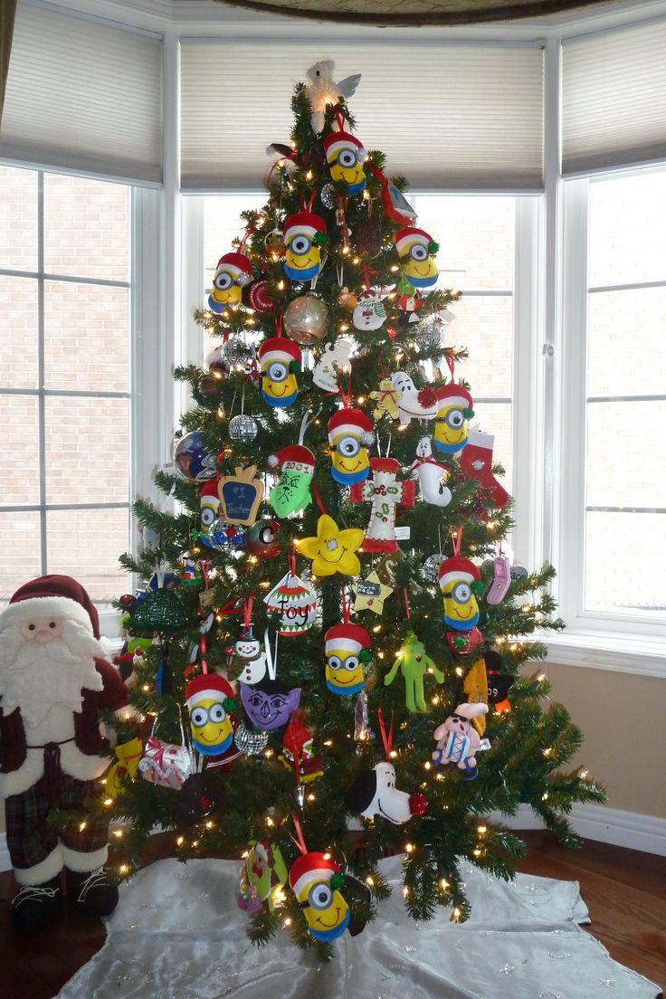 minion christmas tree minion pinterest christmas minion christmas tree minion pinterest christmas