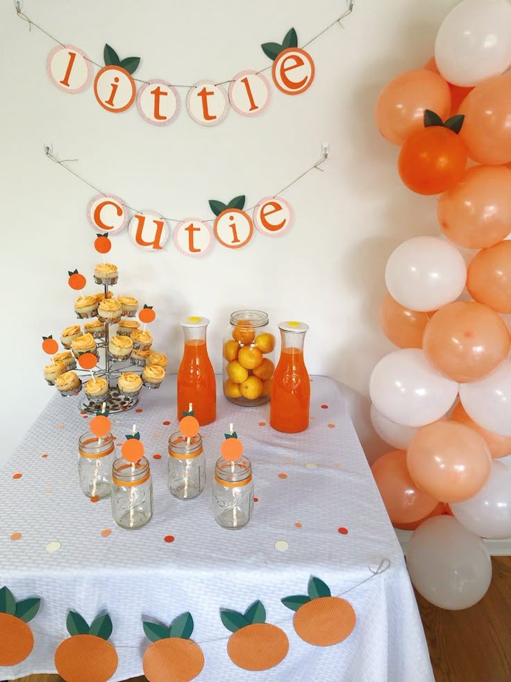 Looking for an easy way to throw a gender neutral, boy, or girl baby shower? Thi...