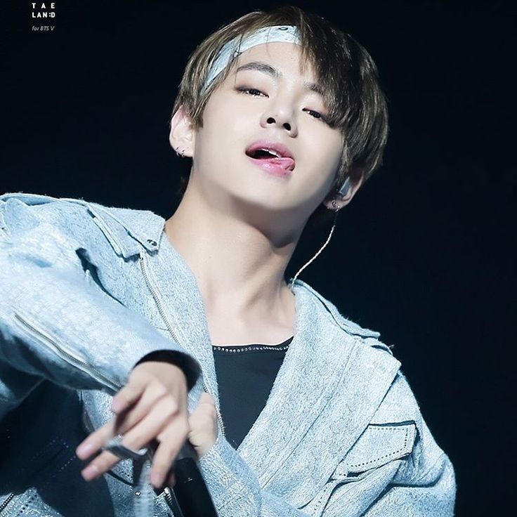 kim taehyung piercings 263 best bts taetae images on pinterest bts bangtan boy kim taehyung piercings 263 best bts taetae images on pinterest bts bangtan boy