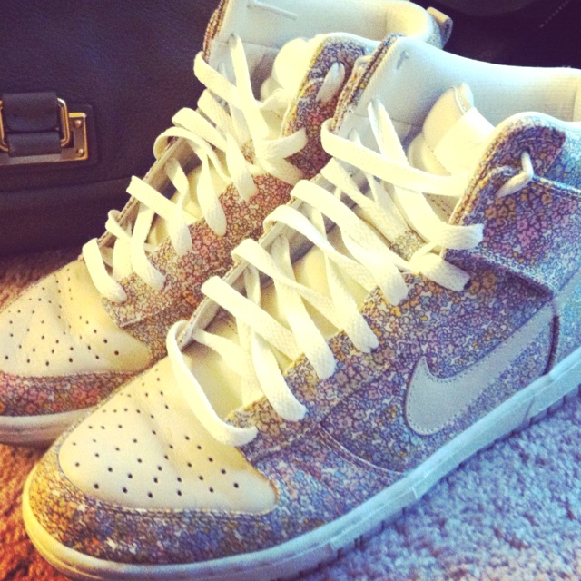 nike dunk high flowers