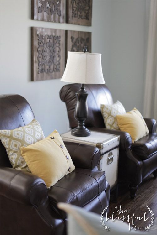 Love These Chairs Would Be Perfect In My Family Room For The Ref Would Be Perfect In My Family Room For The Ref And Myself Cando Cottage Livingroom 2018 Pinterest Living R