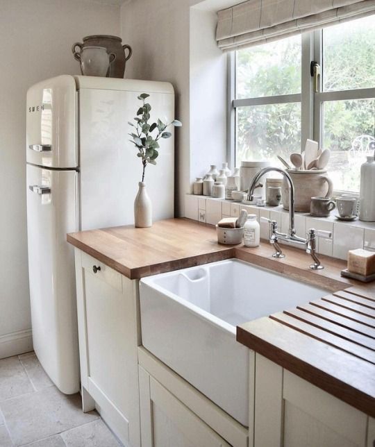 Inspiration de la cuisine // Charme d'une maison de ferme, #charme #cuisine...