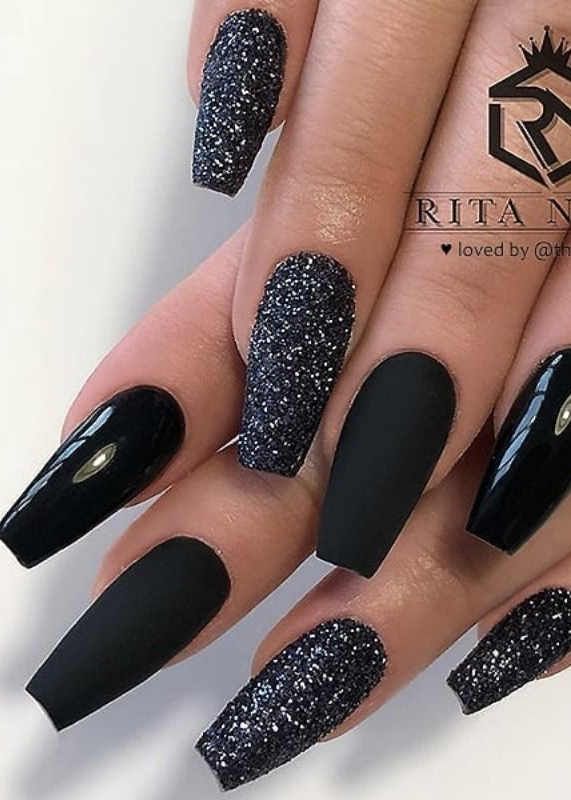Repost Long Grey Coffin Nails With Glitter Accent Picture And Nail Design By Nailsby Matte Nails Design Prom Nails Gorgeous Nails