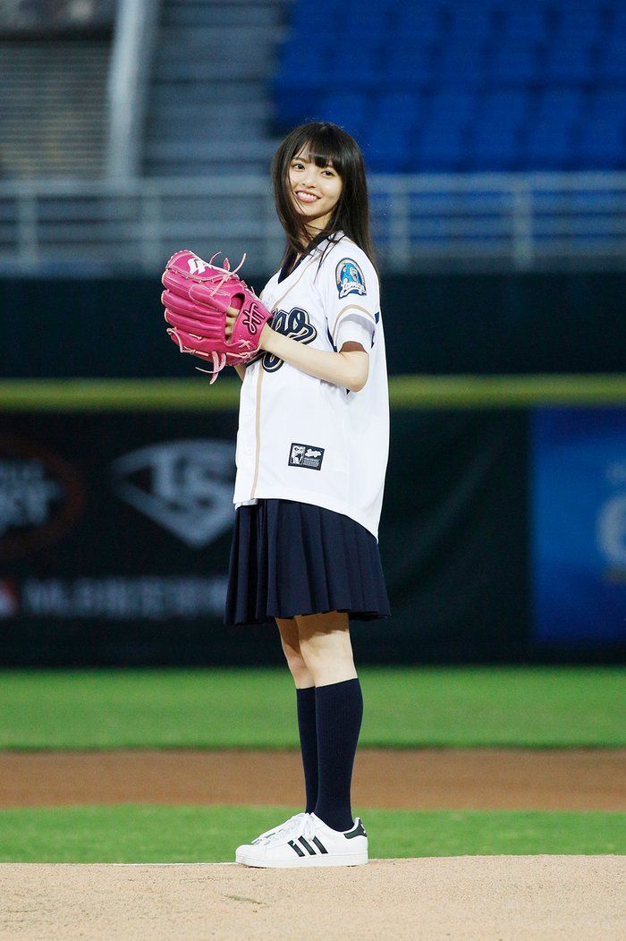 画像4 6 乃木坂46齋藤飛鳥 台湾で初の始球式 野茂英雄氏の トルネード投法 披露 乃木坂46 齋藤飛鳥 齋藤飛鳥 飛鳥 画像4 6 乃木坂46齋藤飛鳥 台湾で初の始球式 野茂英雄氏の トルネード投法 披露 乃木坂46 齋藤飛鳥 齋藤飛鳥 飛鳥