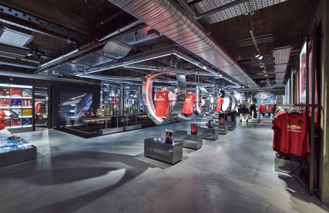 Empresario hambruna Contribuyente Adidas Unveils Unique Digital Store in London, With a Focus on Service, Speed, Digital | Retail experience, Adidas store, New oxford Empresario hambruna Contribuyente Adidas Unveils Unique Digital Store in London, With a Focus on Service, Speed, Digital | Retail experience, Adidas store, New oxford