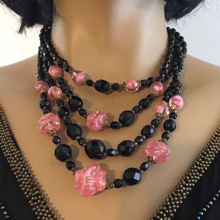 colourful red green yellow beads different sizes chunky statement Vintage Wooden Necklace