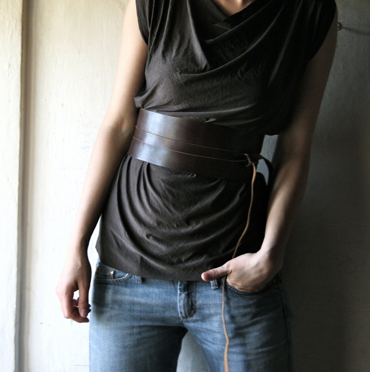 Womens Belts Styling & Shopping Tips - The Chic Fashionista 39 Womens Belts Styling & Shopping Tips - The Chic Fashionista 8