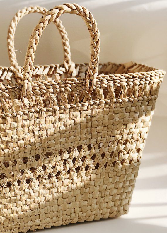 LARGE SIZE HANDMADE Quality beautiful WICKER basket BAG Two Handles