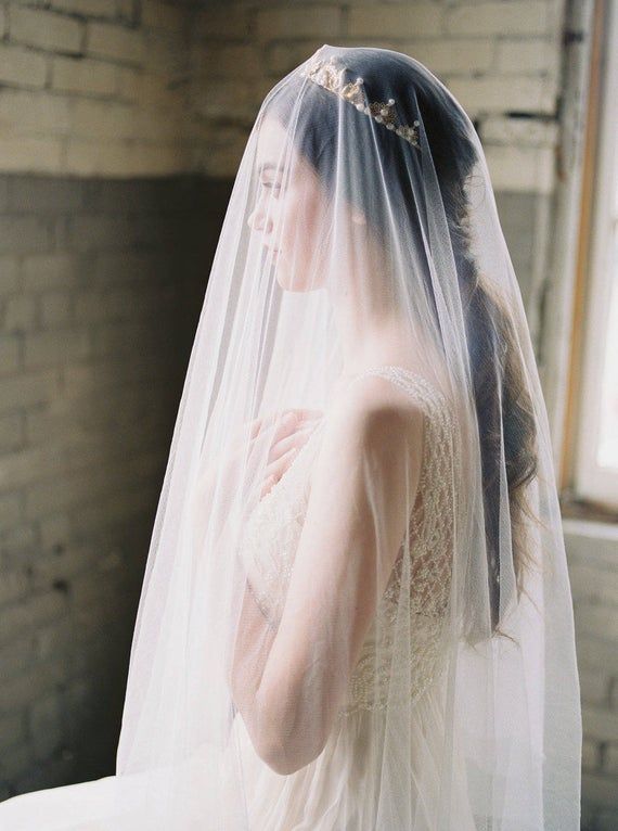 50 Inch Drop Veil Style Bridal Veil Pencil By Rebeccawalkerdesigns 40 00 Veil Styles Drop Veil Drop Wedding Veils