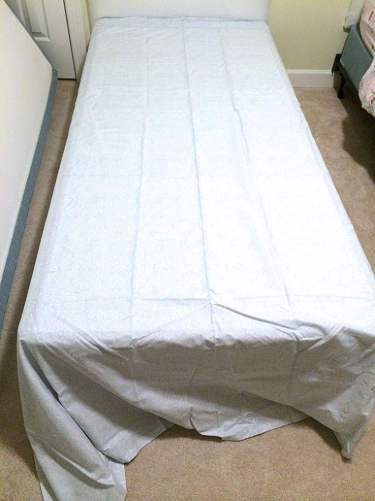Diy Dorm Room Bed Skirt Diy Dorm Room Bed Skirt