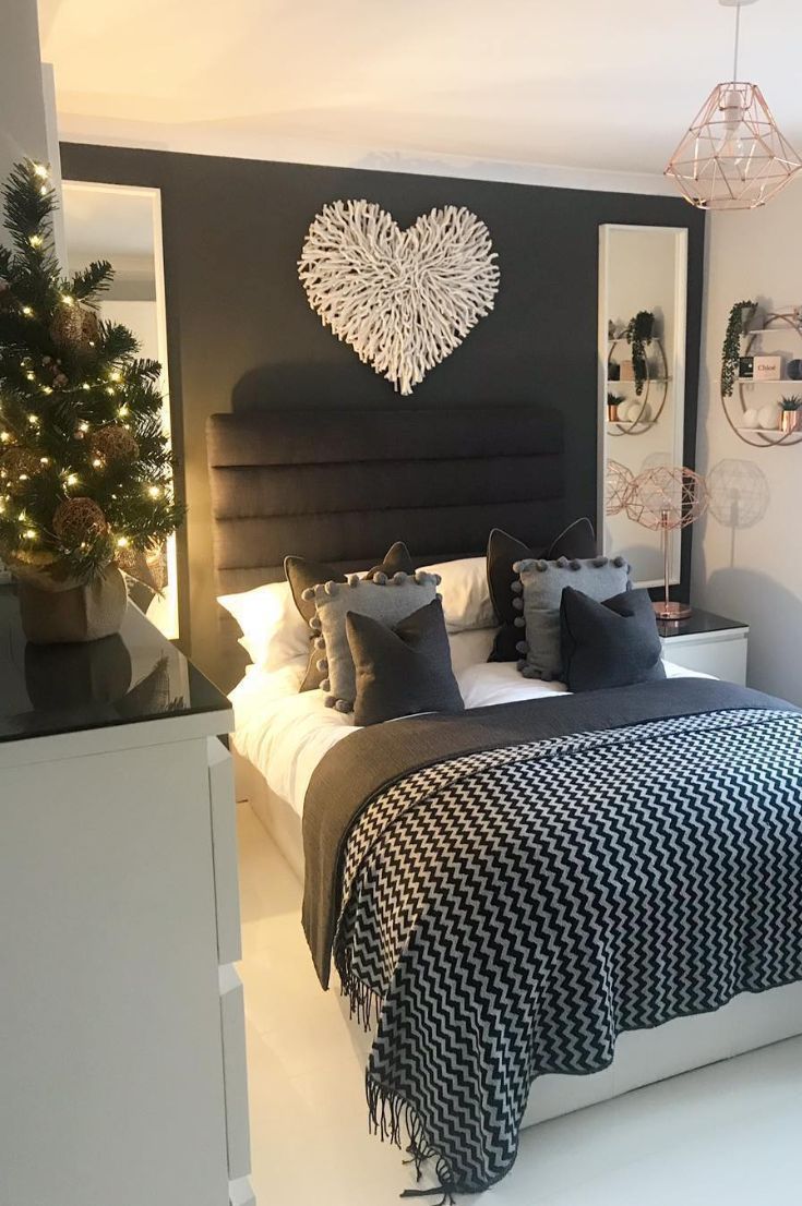 30+ Free Cozy Christmas Bedroom Decoration Ideas New 2020 - Page 3 of 30