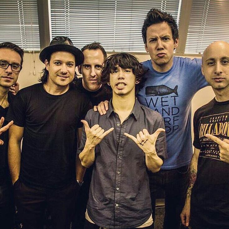 Akai On Instagram Taka With Simpleplan Simpleplan Oneokrock Oor ワンオク taka Takahiromorita Taka Takahiro Morita One Ok Rock Live Concert