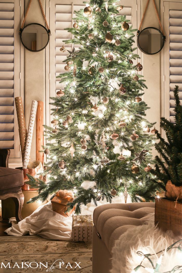 Tips For Simple Elegant Holiday Decor Maison De Pax Holiday Decor Elegant Holiday Decor Christmas Lights Tips For Simple Elegant Holiday Decor Maison De Pax Holiday Decor Elegant Holiday Decor Christmas Lights