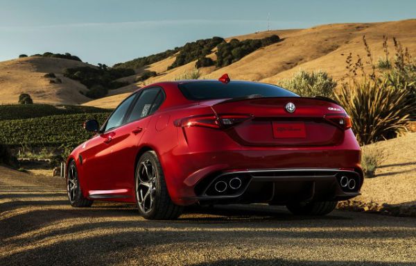 2019 Alfa Romeo Giulia Quadrifoglio Coupe Alfa Romeo Giulia Quadrifoglio Alfa Romeo Giulia Alfa Romeo
