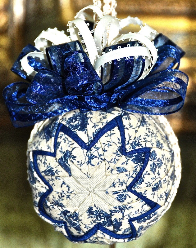 no sew ornament balls ju jus quilting diy christmas quilted christmas ball ornament