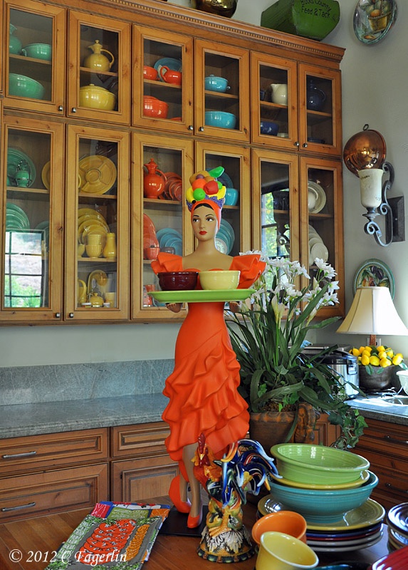 Round Kitchen Table For Round Kitchen Table For