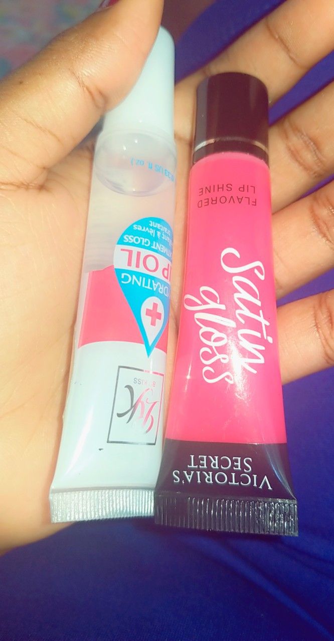 Kiss Hydrating Clear Lip Gloss Lip Oil Treatment 0 34oz Walmart Com Clear Lip Gloss Lip Oil Oil Treatments