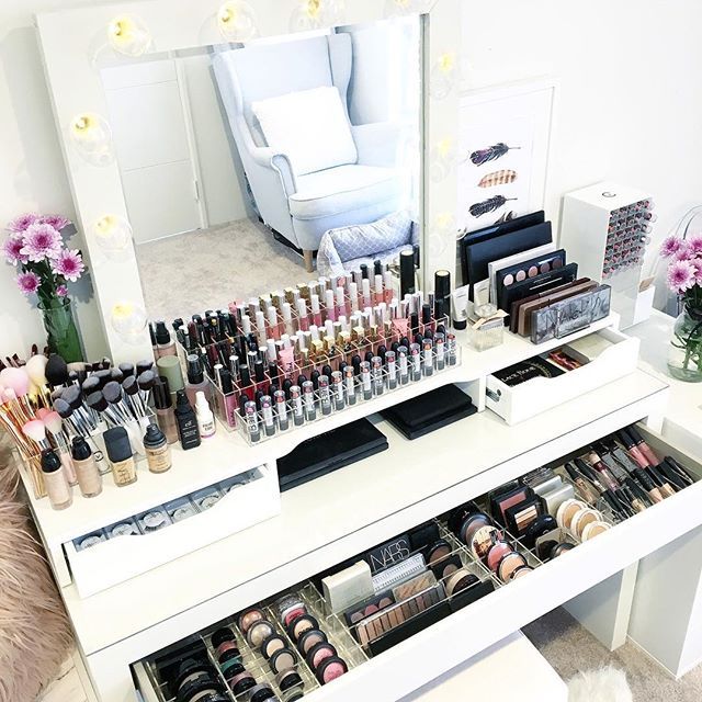 Makeup Table Ideas best 20+ dressing tables ideas on pinterest | vanity tables Makeup Table Ideas best 20+ dressing tables ideas on pinterest | vanity tables