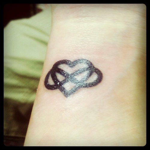 best 25 heart wrist tattoos ideas on pinterest heart tattoo on best 25 heart wrist tattoos ideas on pinterest heart tattoo on