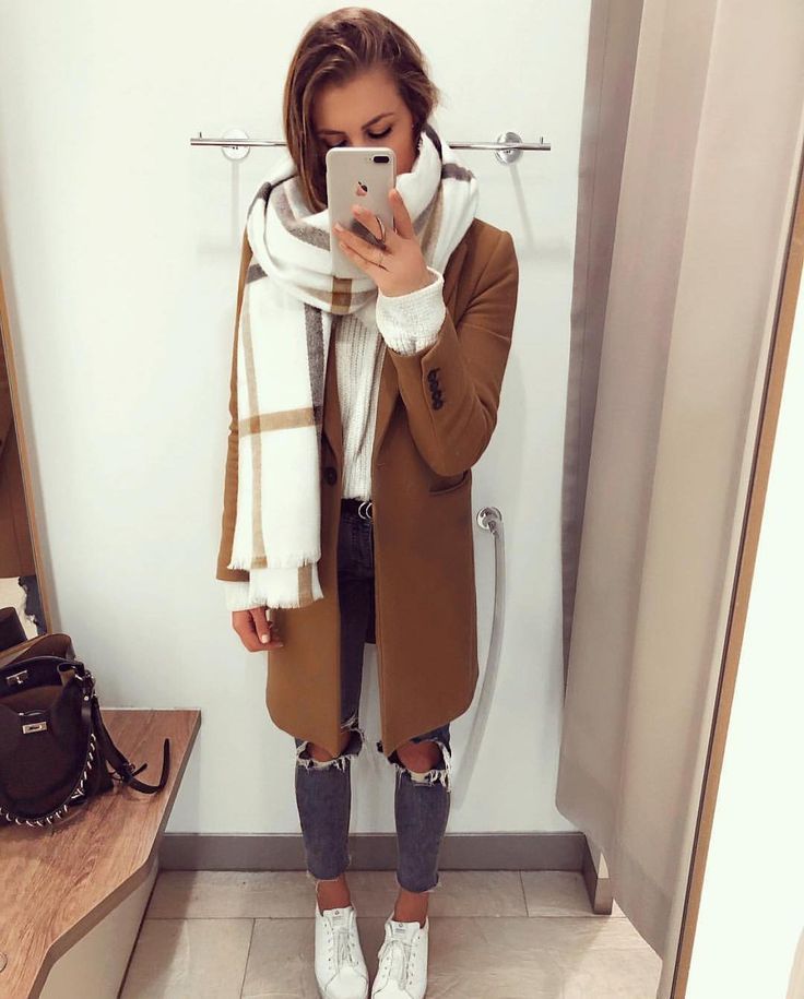 Streetstyle für Damen auf Instagram: "@zaraamaria ⚡️"
