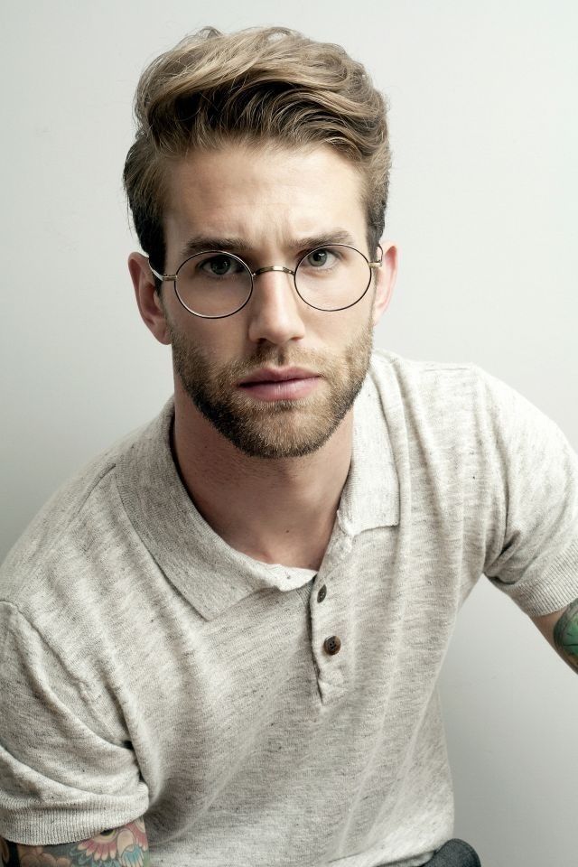 Herrenschnitte 686799011908322544 in 2020 Männer mit brille, Jungs frisuren, Männer brillen Herrenschnitte 686799011908322544 in 2020 Männer mit brille, Jungs frisuren, Männer brillen