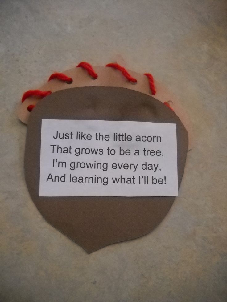 Poem to go with the acorn handprint Fall preschool activities, Acorn