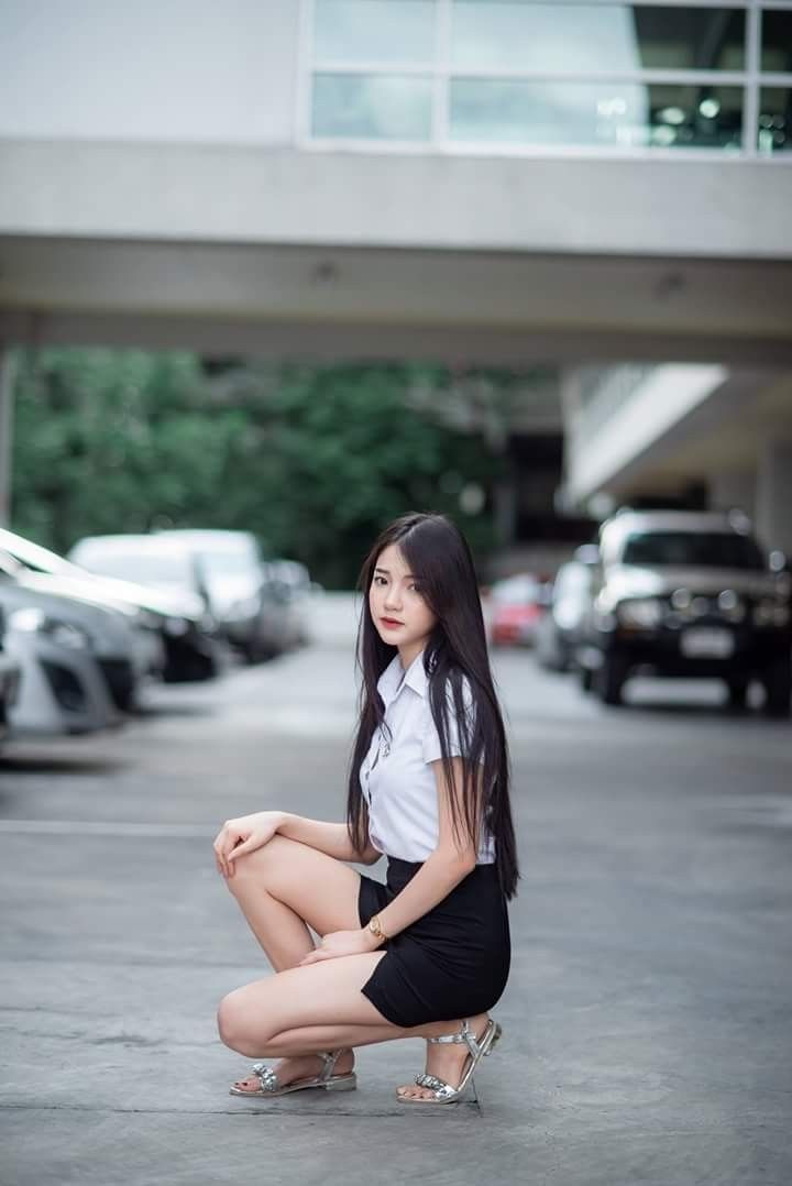 Long hair cute asian
