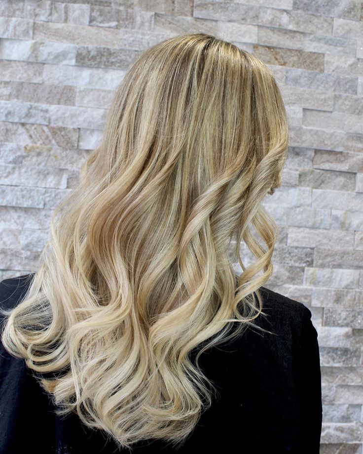 B A L A Y A G E P E A R L Head Turning Shade Show Stopping Waves Created In Salon By Ashleywithers1 Colour Matrix Olaplex Used To K Uzun Sac Sac B A L A Y A G E P E A R L Head Turning Shade Show Stopping Waves Created In Salon By Ashleywithers1 Colour Matrix Olaplex Used To K Uzun Sac Sac