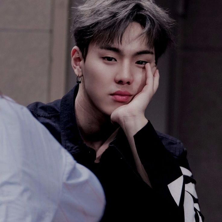 son hyunwoo a k a shownu edit son hyunwoo a k a shownu edit