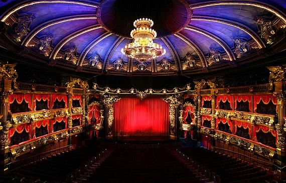 The Venetian Theatre Las Vegas Pinterest Shows The Venetian Theatre Las Vegas Pinterest Shows Palazzo And Nightlife