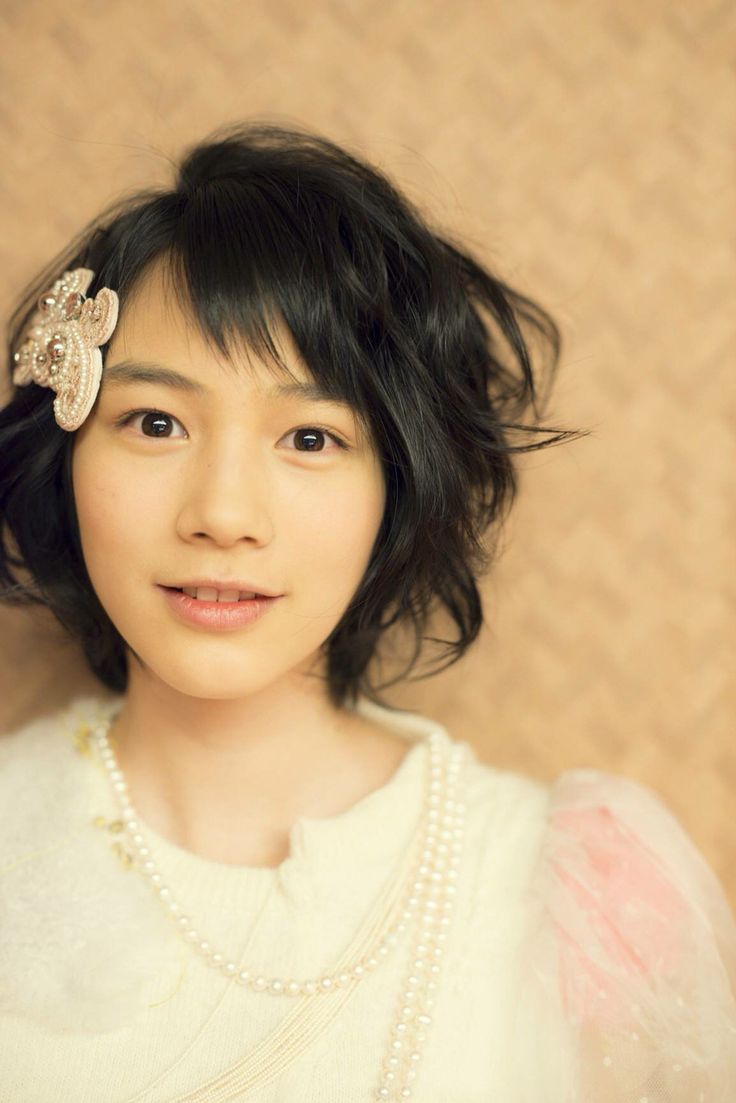 Rena Nōnen / 能年玲奈