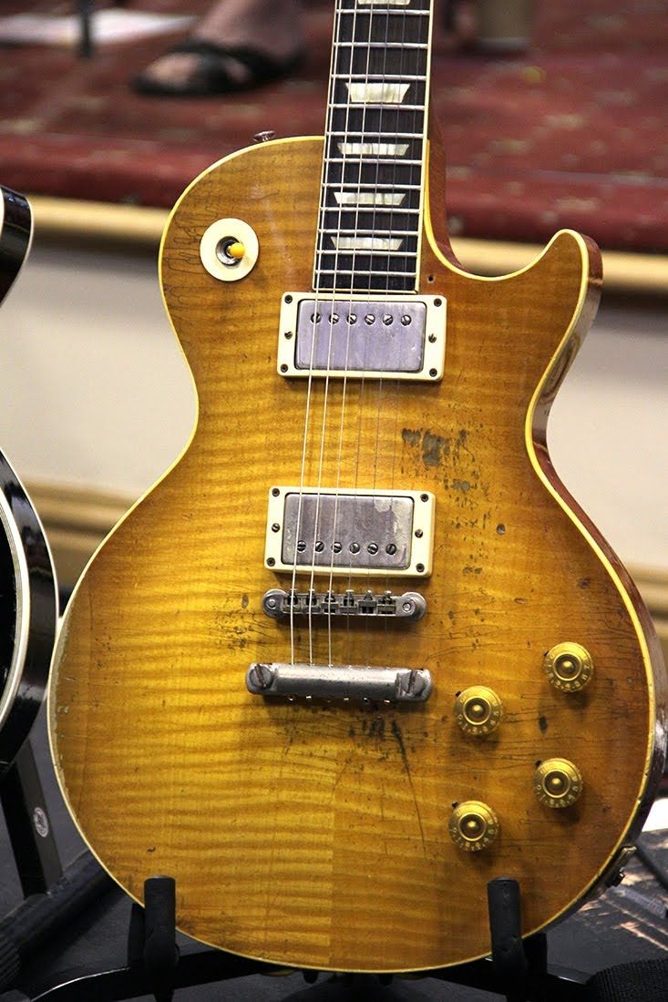 Обзор гитары Gibson Les Paul Standard '50s & Les Paul Tribute
