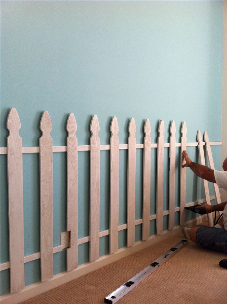 Pin by Chicki Montezuma on Home Decor | Picket fence decor, Girl