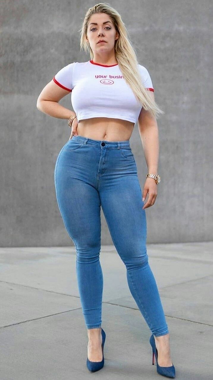 Busty Chubby Blonde Teen Busty Chubby Blonde Teen