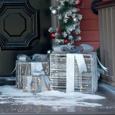 Best 25+ Gabe Bar Mitzvah Images On Pinterest Flower Arrangements Enrich your holiday decor with our Silver Gift Boxes. These Christmas decorations have a glittered string-mesh design that adds sparkle. - Best 25+ Gabe Bar Mitzvah Images On Pinterest Flower Arrangements