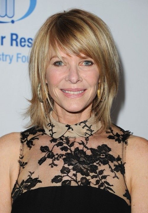 Hairstyles That Make You Look Younger 4 amped up layers short hair 5 Haircuts That Slim Your Face And Make You Look Younger Looking For My Mom Hairstyles That Make You Look Younger 7 hairstyles that will make you look younger gilscosmocom 7 hairstyles that will make you look younger 5 Haircuts That Slim Your Face And Make You Look Younger Looking For My Mom