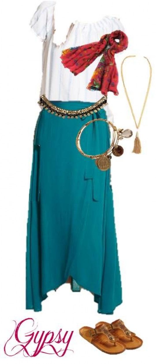 Teen Halloween Costume Idea DIY Gypsy #halloweencostumesforadults #halloween #c...