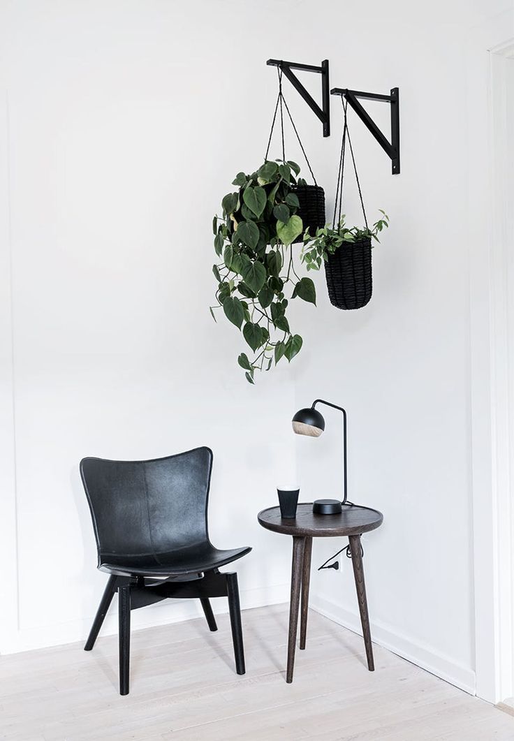 Einrichtungsideen Wohnzimmer Klassischer und raffinierter Look in der Ecke – Shell Lounge Chair im Wohnzimmer … Einrichtungsideen Wohnzimmer Klassischer und raffinierter Look in der Ecke – Shell Lounge Chair im Wohnzimmer …