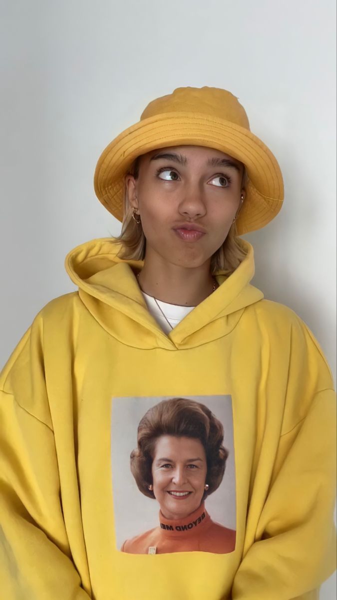 Lena Mantler Yellow Ropa