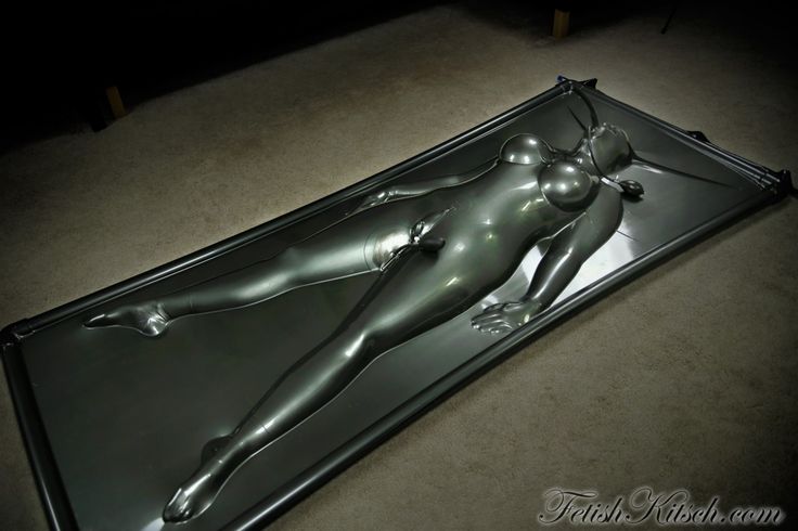 Latex vacuum bed