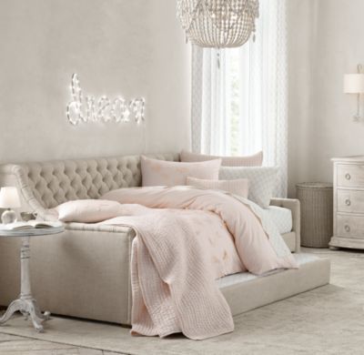 Rh devyn tufted daybed deals