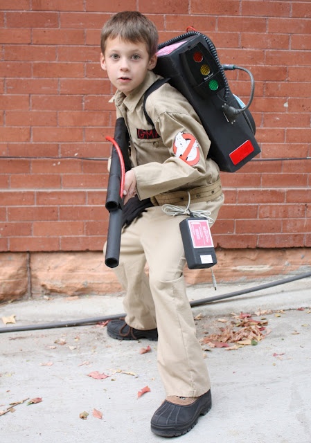 this is what maggie wants to be for halloween lol great diy ghostbuster costume the proton pack is made out of the box from a 20 pack of diet coke - Kids Halloween Costumes Pinterest this is what maggie wants to be for halloween lol great diy ghostbuster costume the proton pack is made out of the box from a 20 pack of diet coke - Kids Halloween Costumes Pinterest