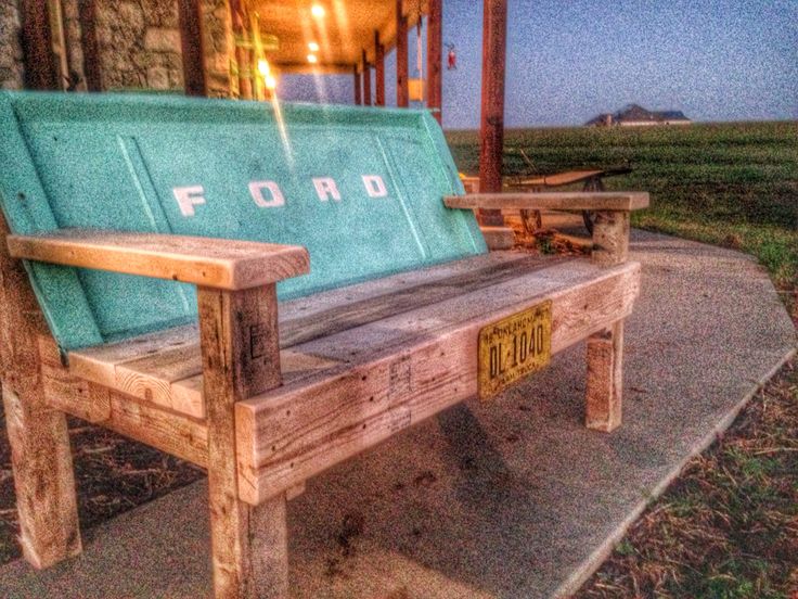 2215 best fords images on pinterest vintage cars, classic trucks 6d1ff6435bbd690c9e1bdc43a86a01f5 tailgate bench rustic restaurant 2215 best fords images on pinterest vintage cars, classic trucks